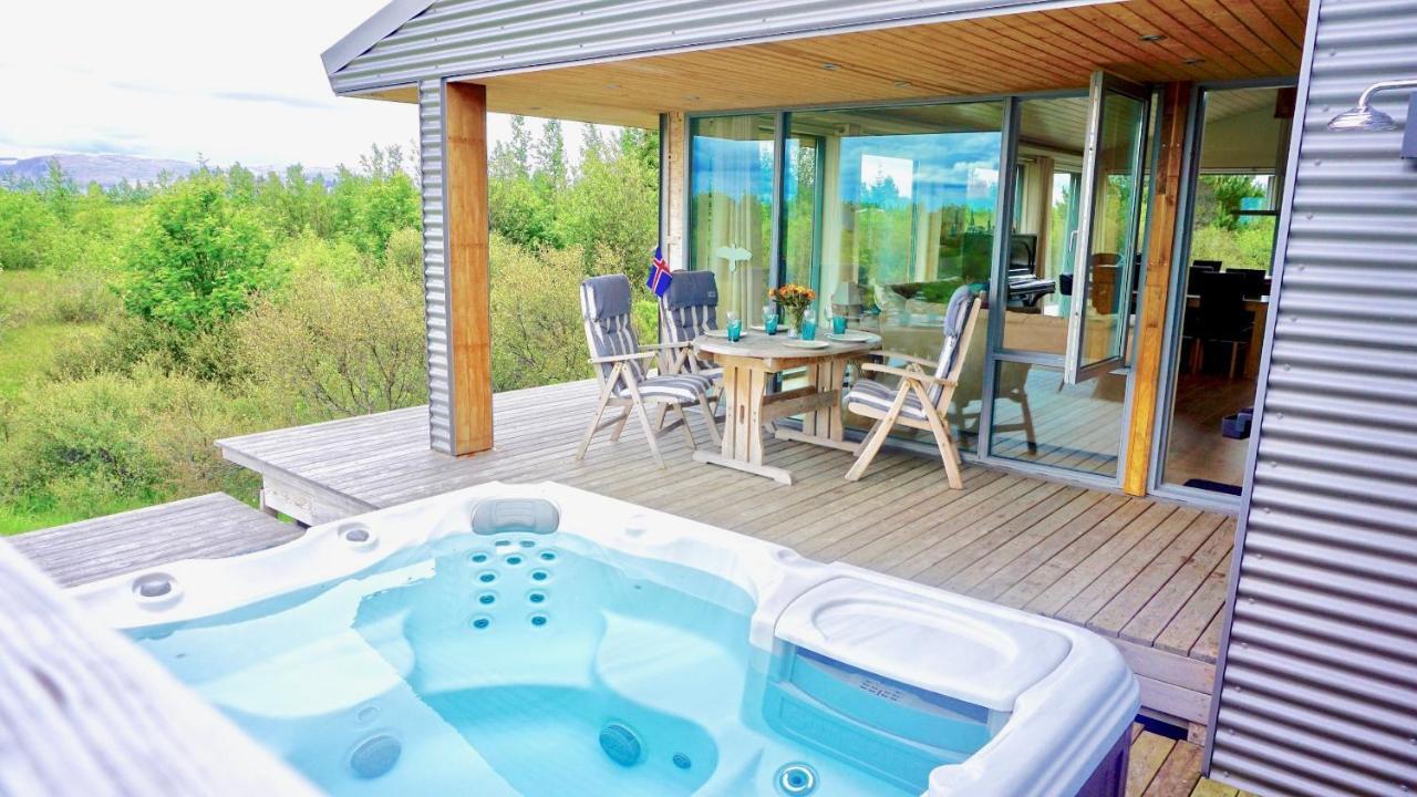 Bakki Villa Jarthlangsstathir Buitenkant foto