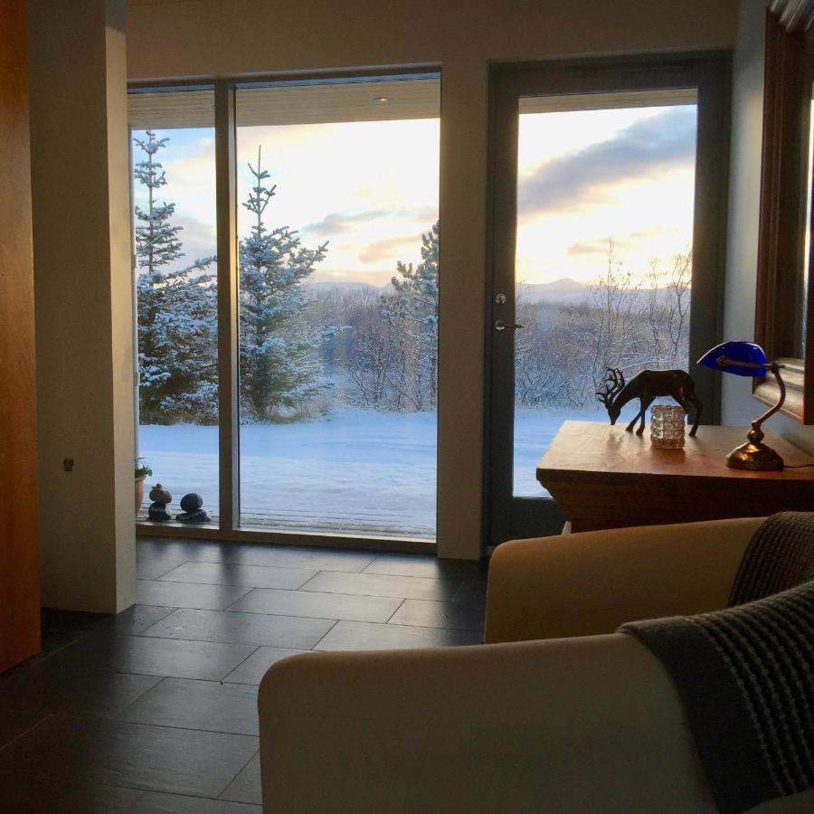 Bakki Villa Jarthlangsstathir Buitenkant foto